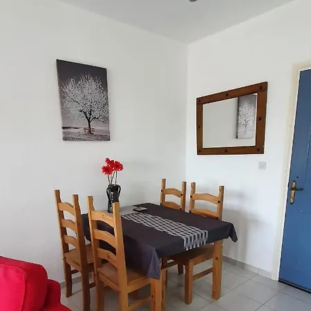 Lovely 1 Bedroom In Hills Complex Peyia