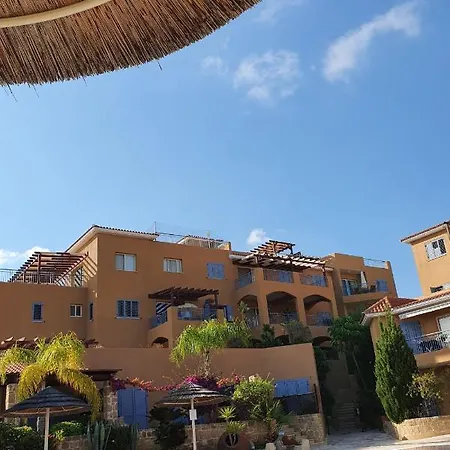 Lovely 1 Bedroom In Hills Complex * Peyia